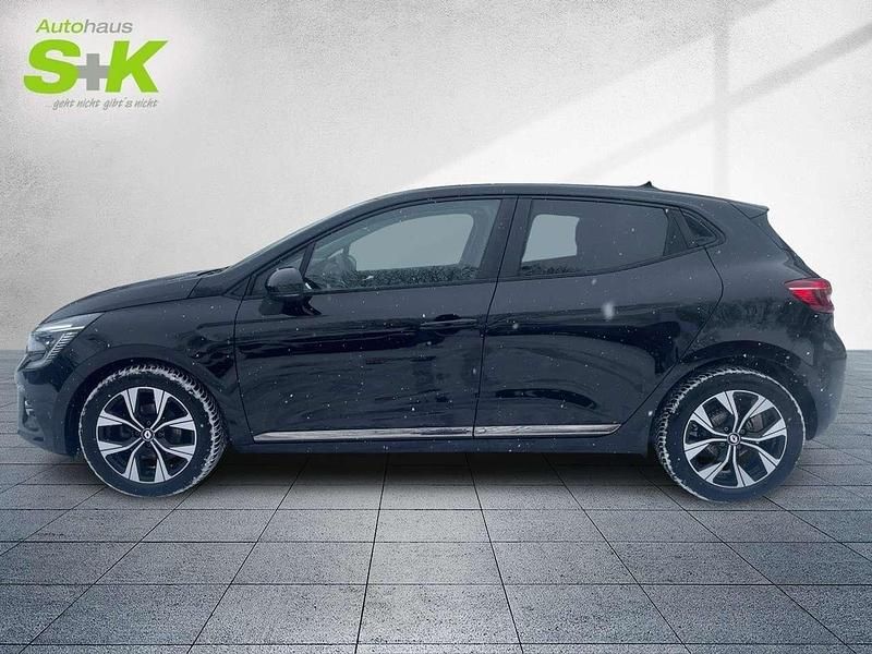 Gebraucht Renault Clio V 91 PS (66 kW) 2022 Blackpearlschwarz Kleinwagen