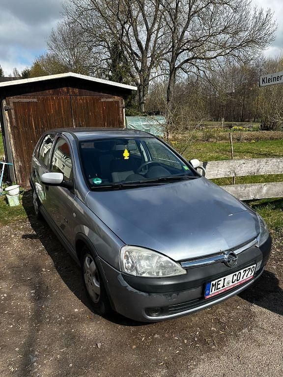 Second-hand Opel Corsa Njoy 75 CP (55 kW) 2003 Argintiu Hatchback