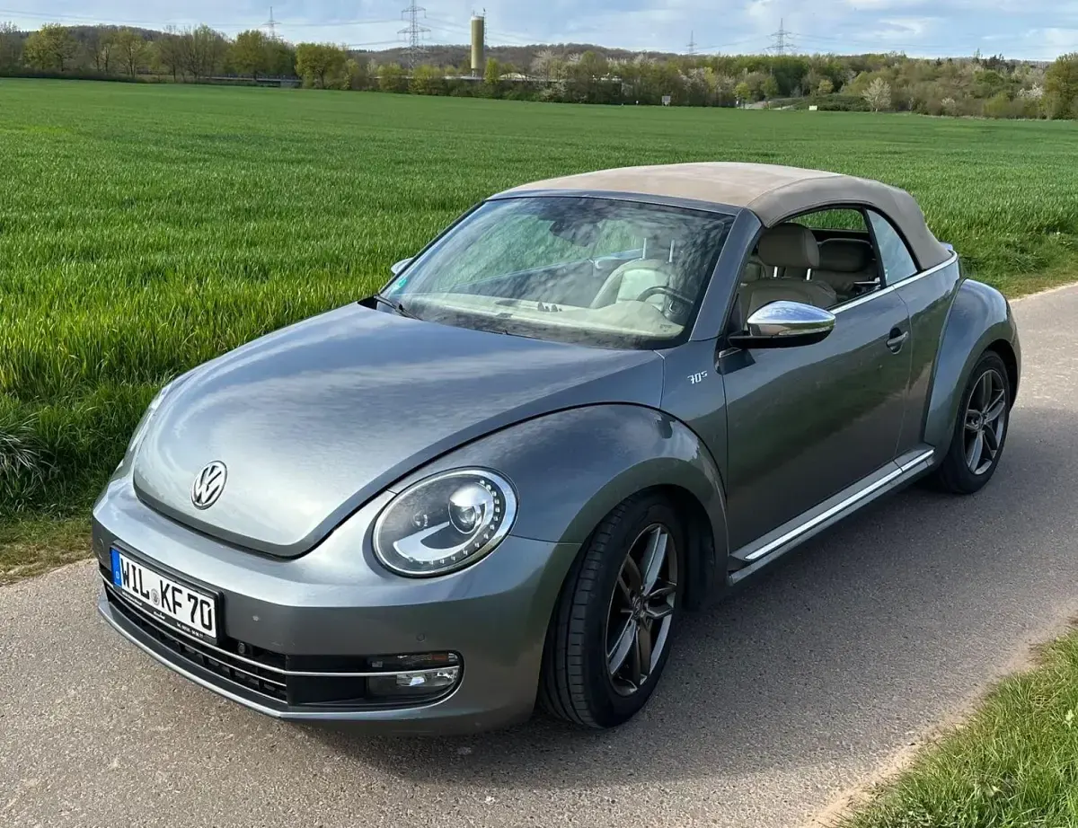 Używany VW Beetle S 140 KM (102 kW) 2013 Szary Hatchback