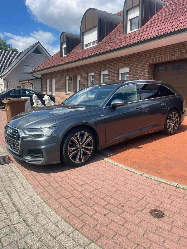 Grau Gebraucht 2019 Audi A6 S-Line Kombi | 20.000 € - Bild 1/4
