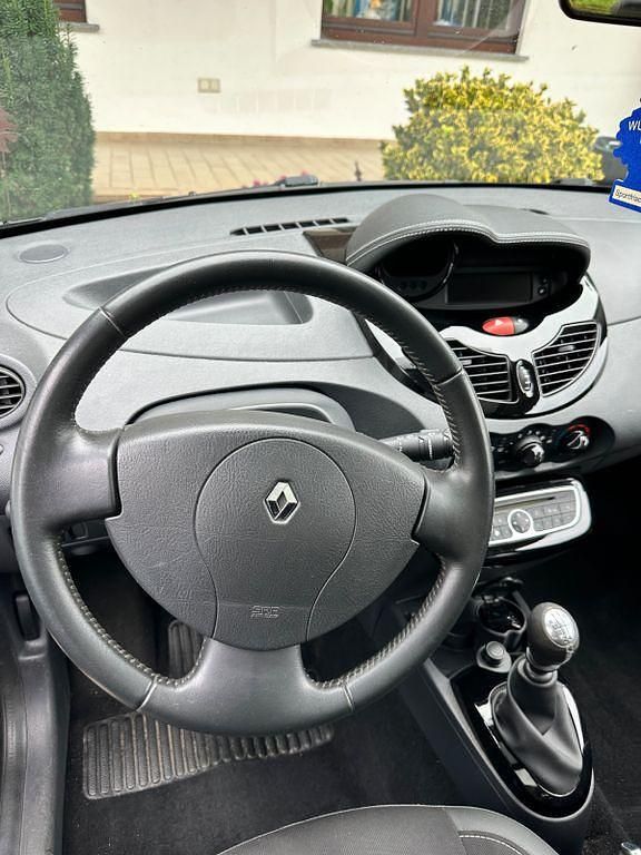 Schwarz Gebraucht 2011 Renault Twingo Kleinwagen | 3.500 € (Fairer Preis) - Bild 1/4