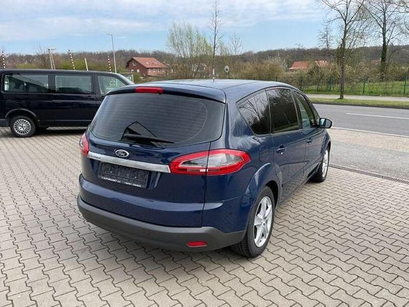 Gebraucht Ford S-MAX Trend 140 PS (102 kW) 2011 Blau Van / Kleinbus
