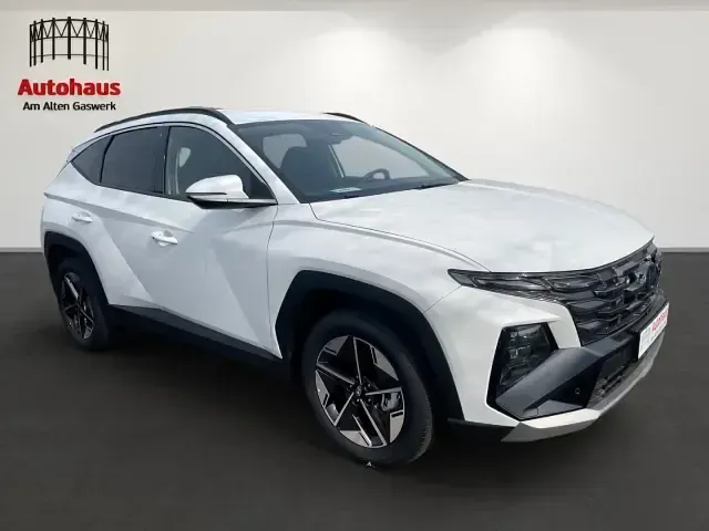 Neu Hyundai Tucson Trend 150 PS (110 kW) 2026 Weiss SUV