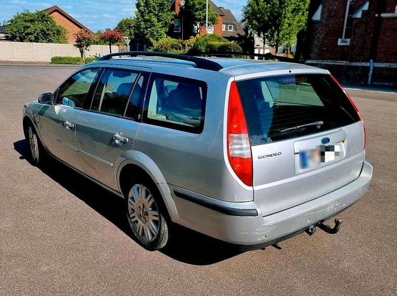 Gebraucht Ford Mondeo 170 PS (125 kW) 2001 Silber Kombi