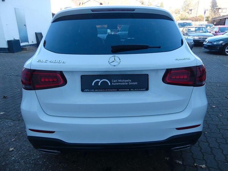 Gebraucht Mercedes GLC400d AMG line 330 PS (242 kW) 2020 Weiß SUV