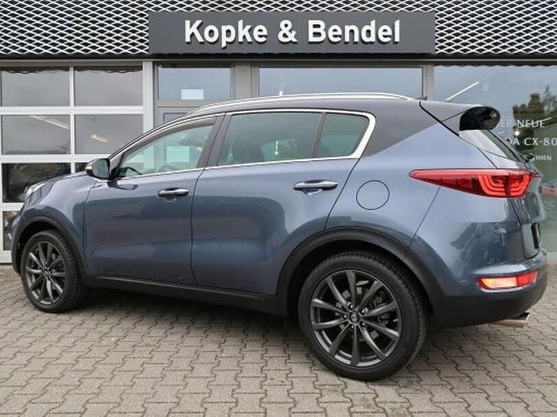 Gebraucht Kia Sportage Spirit 132 PS (97 kW) 2017 Planetenblau metallic (metallic) SUV