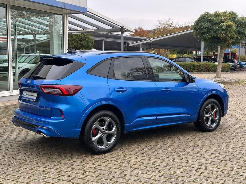 Gebraucht Ford Kuga ST-Line X 242 PS (177 kW) 2025 Blau SUV