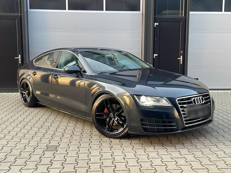 Gebraucht Audi A7 Comfort 204 PS (150 kW) 2012 Blau Kleinwagen