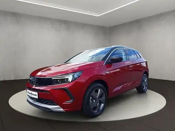 Rot Gebraucht 2022 Opel Grandland X Ultimate SUV | 25.950 € (Etwas zu teuer) - Bild 1/4