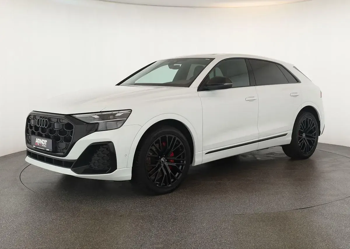 Usata Audi Q8 S-Line 286 CV (210 kW) 2025 Bianco SUV