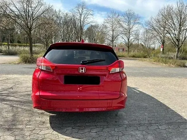 Gebraucht Honda Civic Executive 141 PS (103 kW) 2014 Rot Kombi