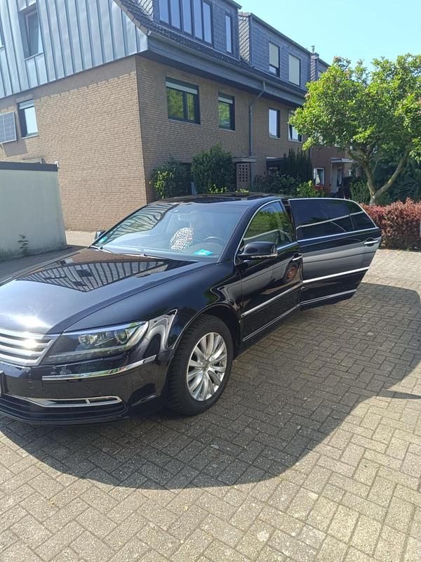 Schwarz Gebraucht 2013 VW Phaeton Limousine | 7.300 € (Superpreis) - Bild 1/4