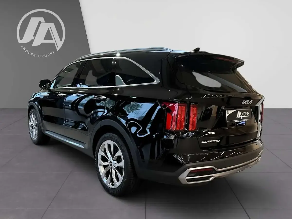Gebraucht Kia Sorento Platinum 201 PS (147 kW) 2023 Schwarz SUV