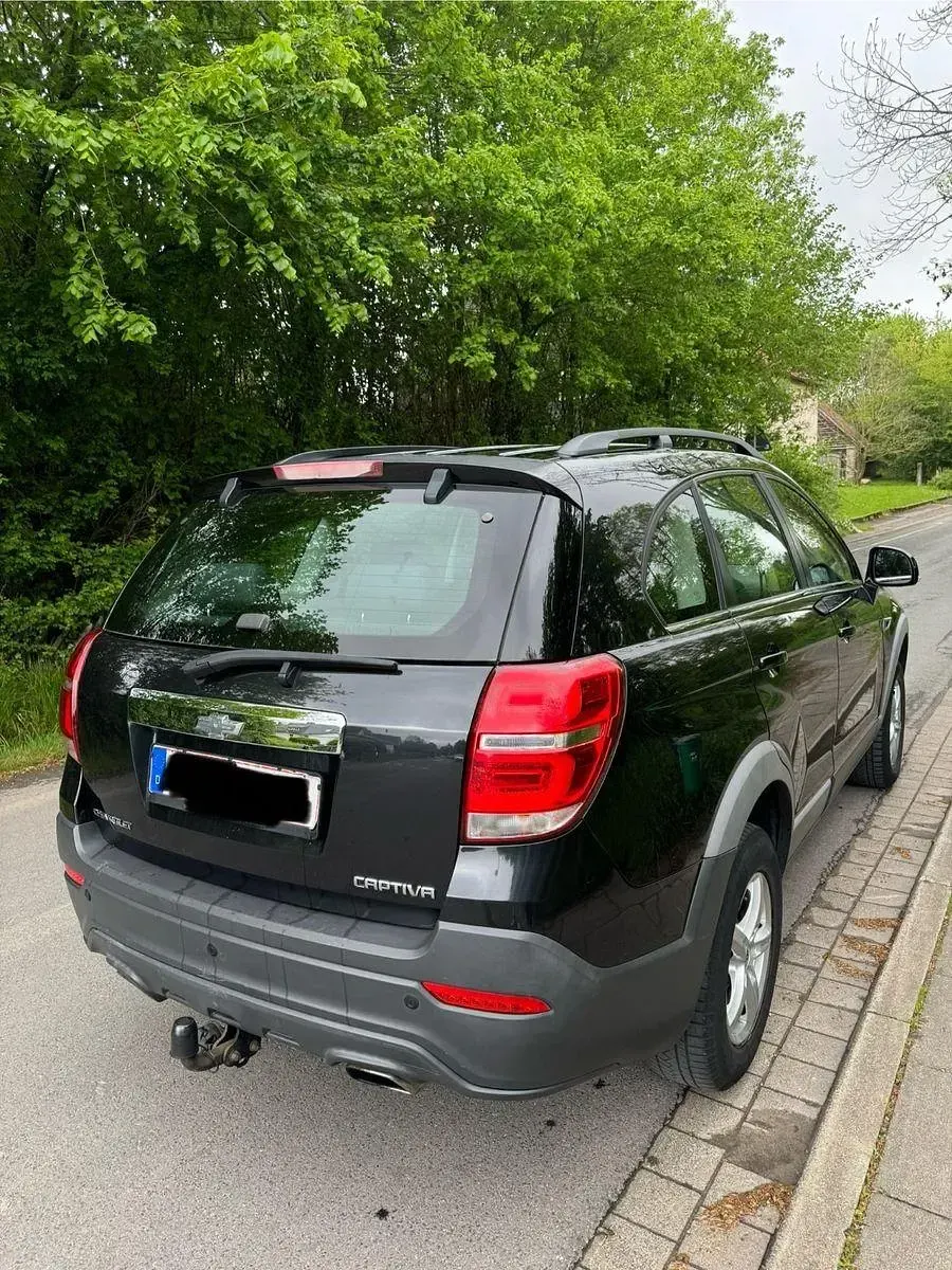 Używany Chevrolet Captiva LT 163 KM (119 kW) 2014 Czarny SUV