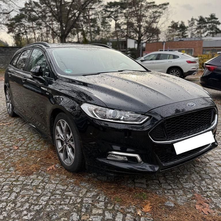 Schwarz Gebraucht 2017 Ford Mondeo ST-Line Limousine | 6.300 € (Superpreis) - Bild 1/4