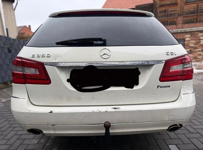 Gebraucht Mercedes E350 231 PS (169 kW) 2009 Weiß Kombi