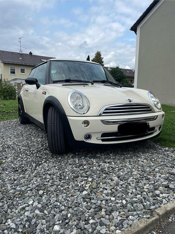 Weiß Gebraucht 2005 Mini ONE Kleinwagen | 1.499 € - Bild 1/2