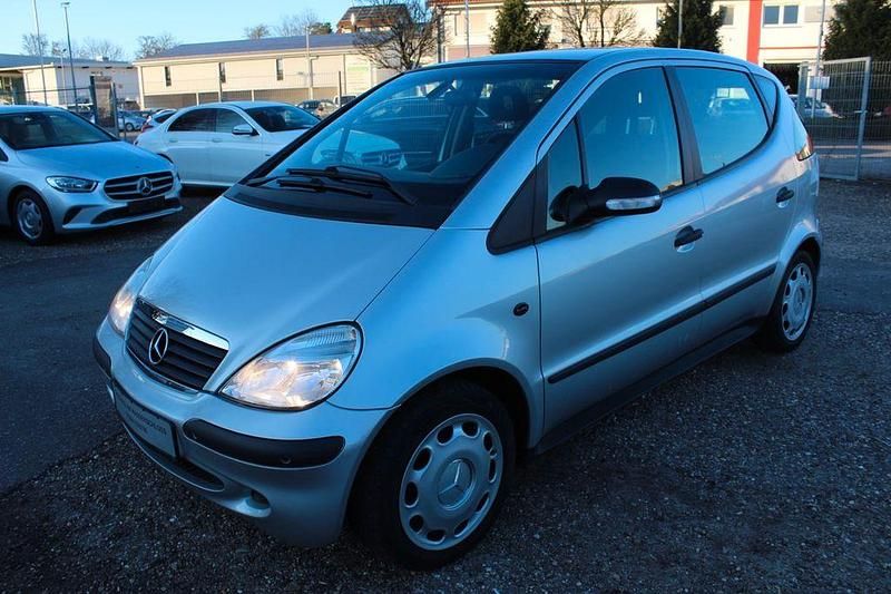 Polarsilber metalliclack Gebraucht 2004 Mercedes A160 Limousine | 1.895 € (Fairer Preis) - Bild 1/4