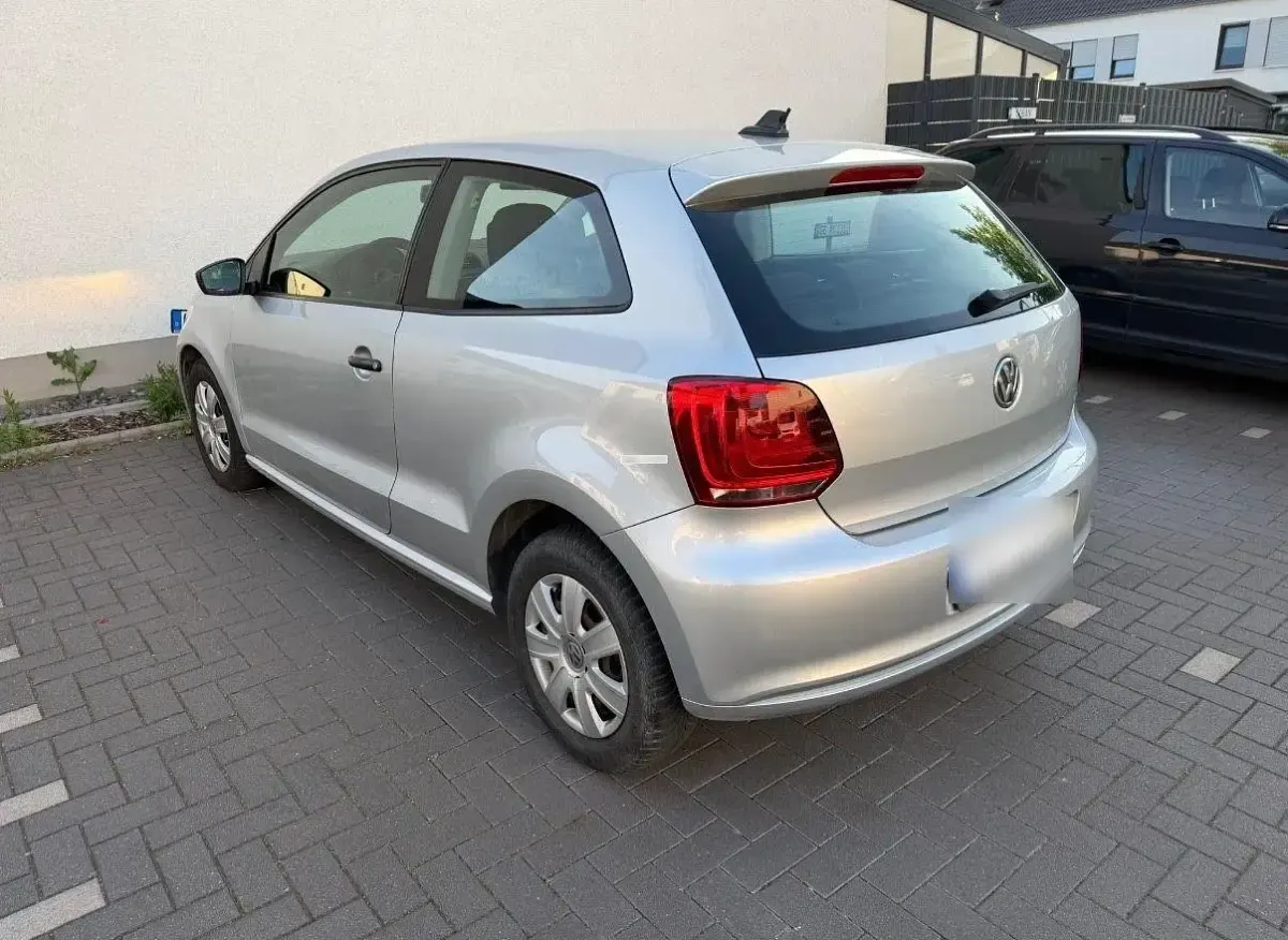 Gebraucht VW Polo Sport 65 PS (47 kW) 2013 Silber Kleinwagen