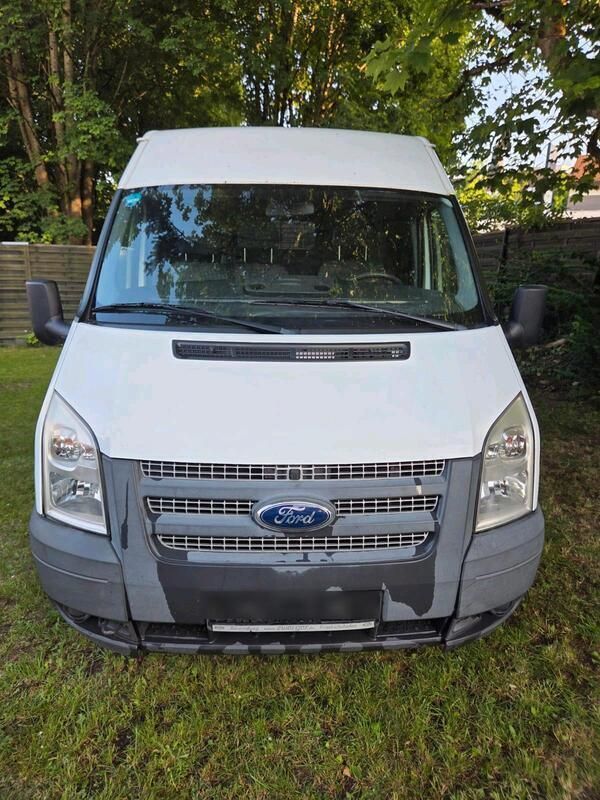 Weiß Gebraucht 2013 Ford Transit Van / Kleinbus | 3.800 € - Bild 1/4