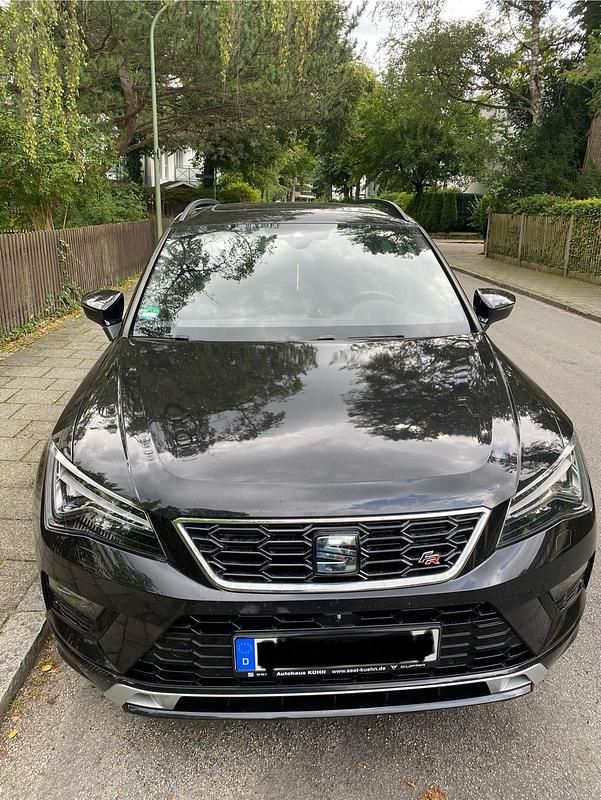 Second-hand Seat Ateca 150 CP (110 kW) 2019 Negru SUV