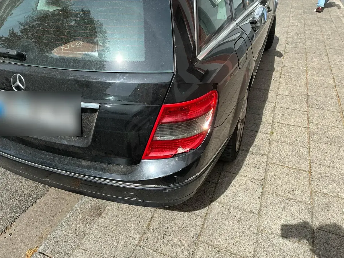 Second-hand Mercedes C220 163 CP (119 kW) 2011 Negru Break