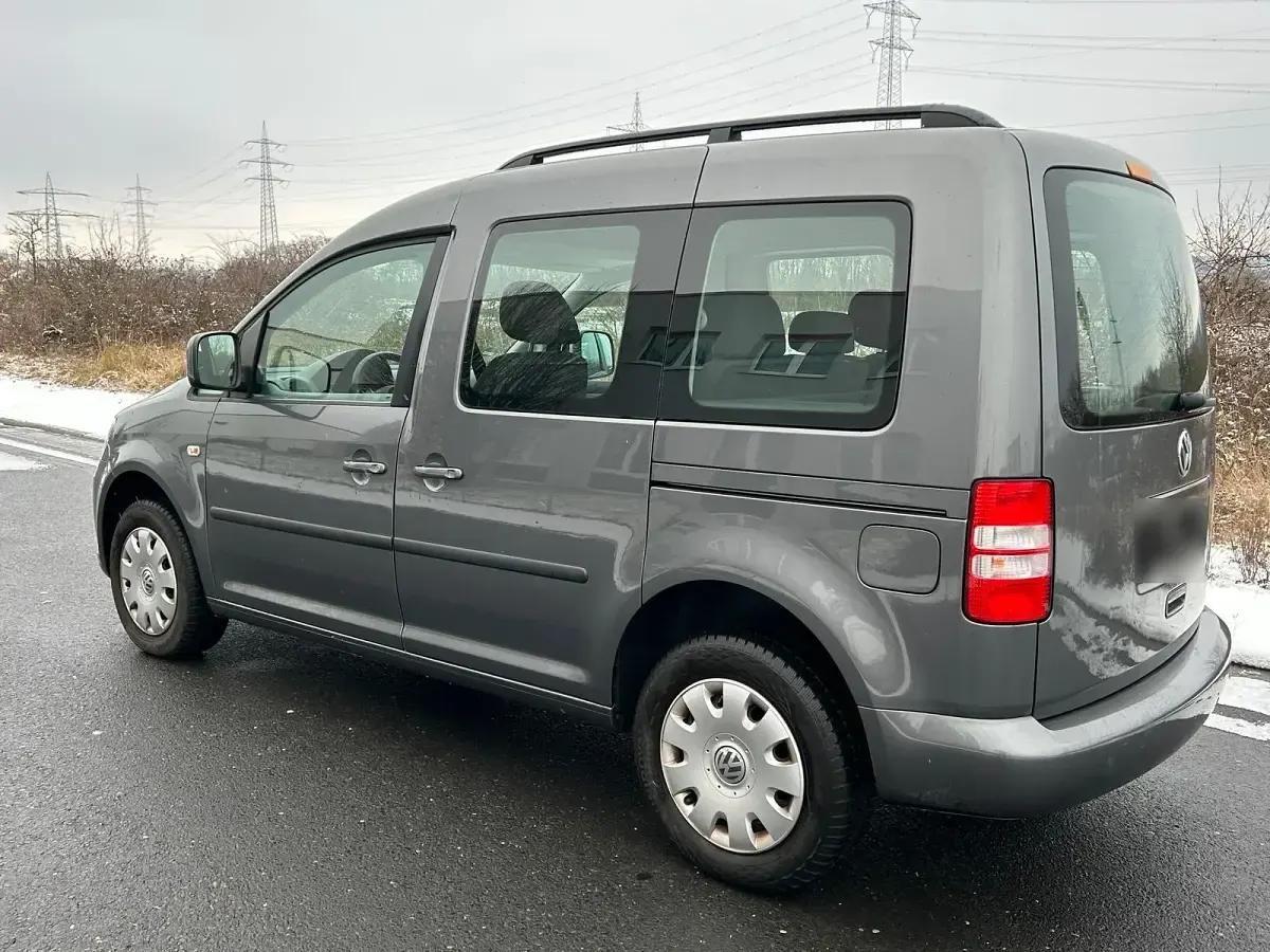 Gebraucht VW Caddy 90 PS (66 kW) 2012 Grau Van / Kleinbus