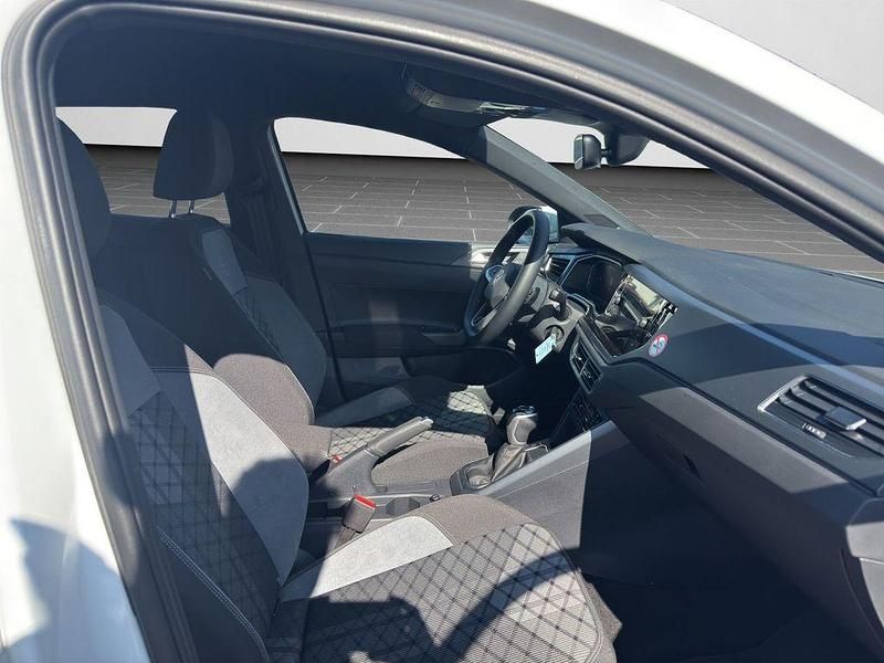 Gebraucht VW Taigo R-line 150 PS (110 kW) 2025 Pure white SUV