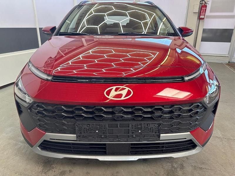 Neu Hyundai Bayon Life 99 PS (72 kW) 2025 Dragon red wr7 SUV