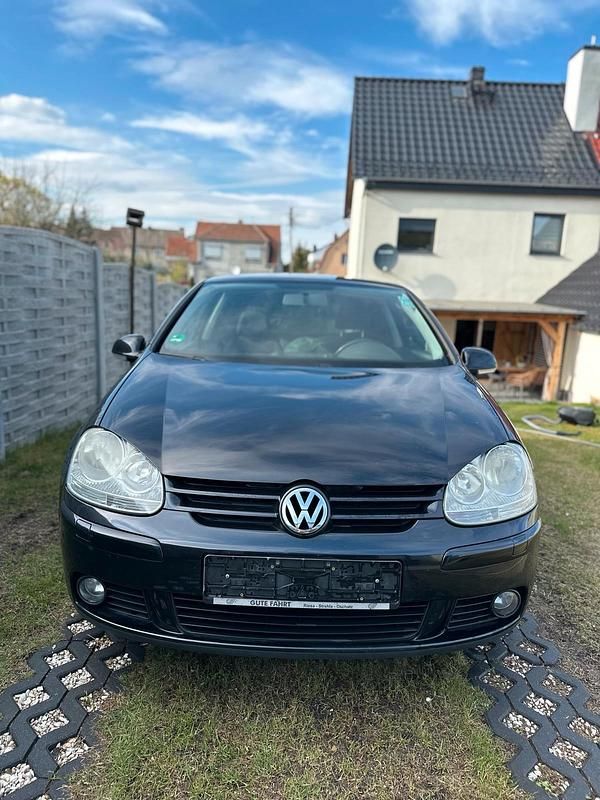 Second-hand VW Golf V 2007 Negru Hatchback