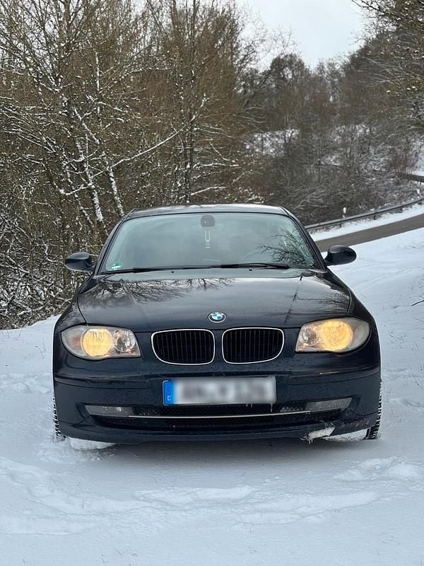 Blau Gebraucht 2007 BMW 120 Kleinwagen | 2.500 € (Superpreis) - Bild 1/1