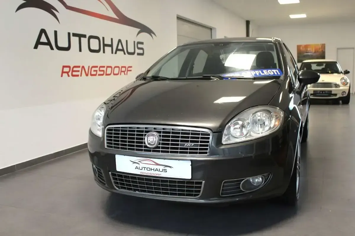Gebraucht Fiat Linea Dynamic 120 PS (88 kW) 2008 Braun Limousine