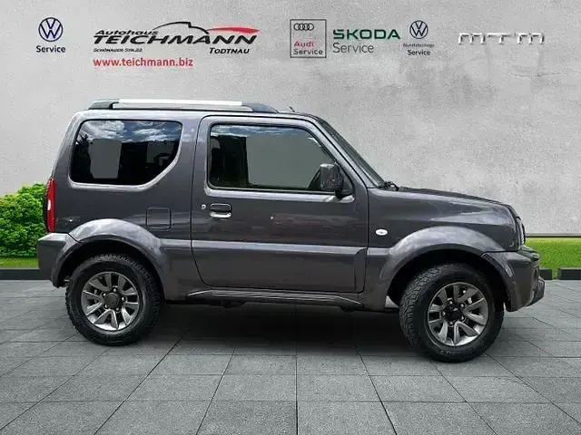 Gebraucht Suzuki Jimny Style 84 PS (61 kW) 2016 Grau SUV