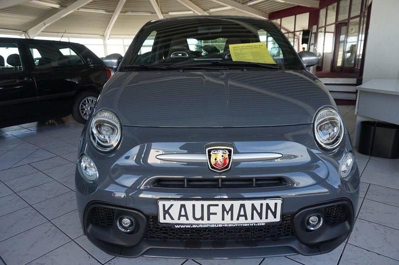 Gebraucht Abarth 595 Turismo 165 PS (121 kW) 2021 Schwarz Kleinwagen