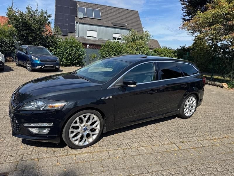Gebraucht Ford Mondeo Titanium S 239 PS (175 kW) 2014 Schwarz Kombi