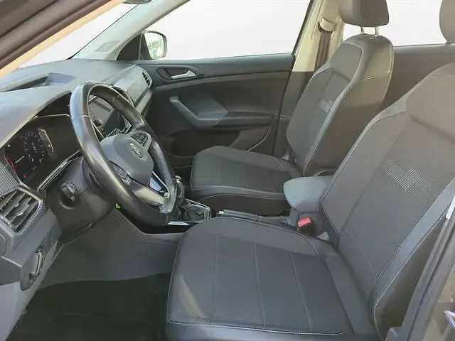 Gebraucht VW T-Cross Style 116 PS (85 kW) 2020 Limestone grey metallic SUV