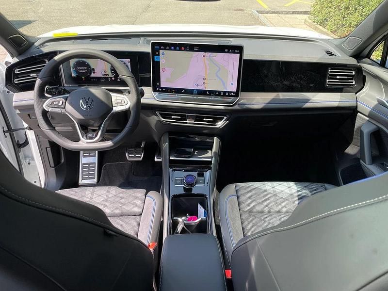 Neu VW Tiguan R-line 150 PS (110 kW) 2026 Pureweiss SUV