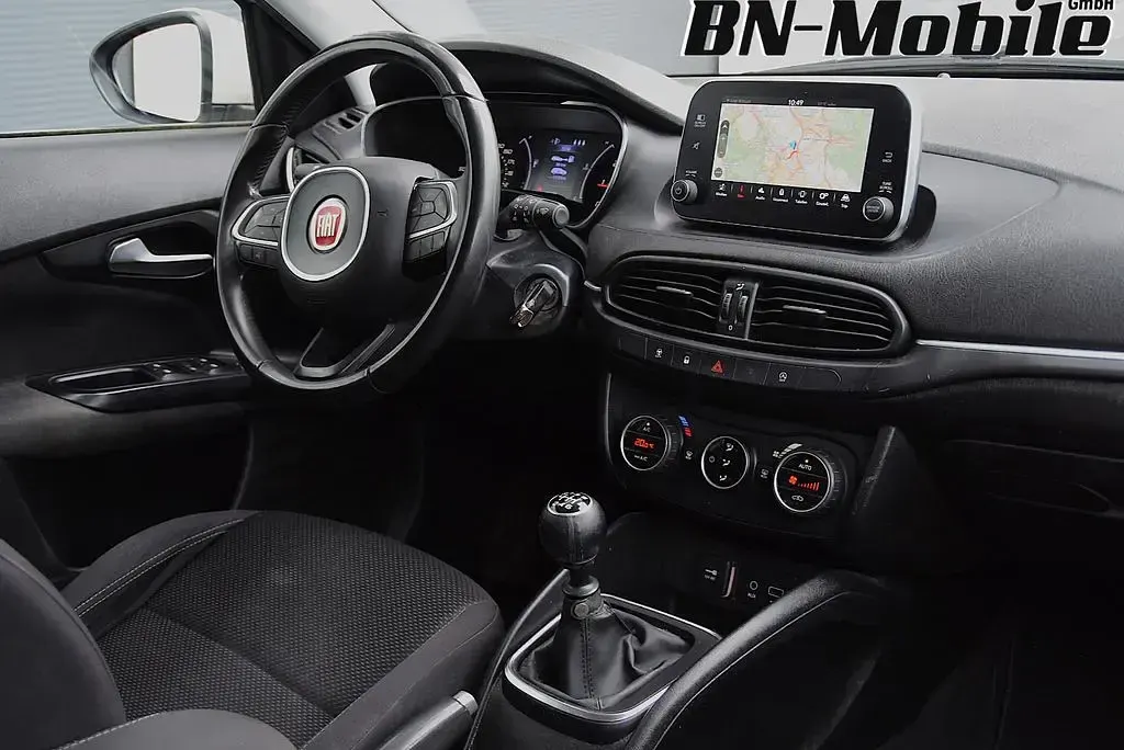 Gebraucht Fiat Tipo Lounge 120 PS (88 kW) 2016 Weiß Kombi