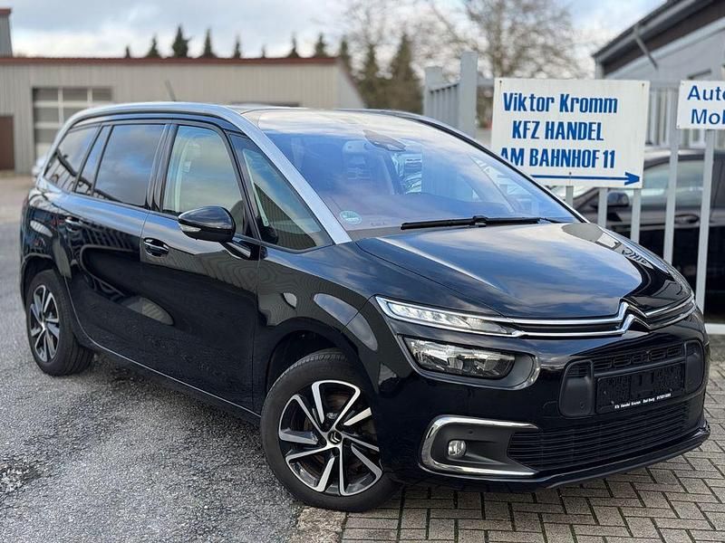 Schwarz Gebraucht 2022 Citroën C4 SpaceTourer Start Van / Kleinbus | 13.700 € (Fairer Preis) - Bild 1/4
