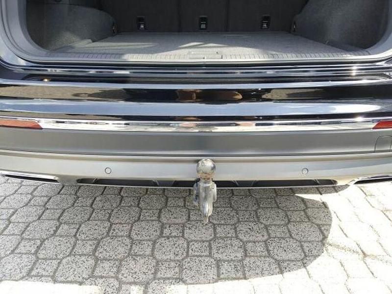 Gebraucht VW Tiguan Allspace Highline 200 PS (147 kW) 2021 Deep schwarz metallic SUV