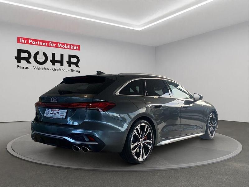 Gebraucht Audi S5 Comfort 367 PS (269 kW) 2024 Daytonagrauperleffekt Kombi