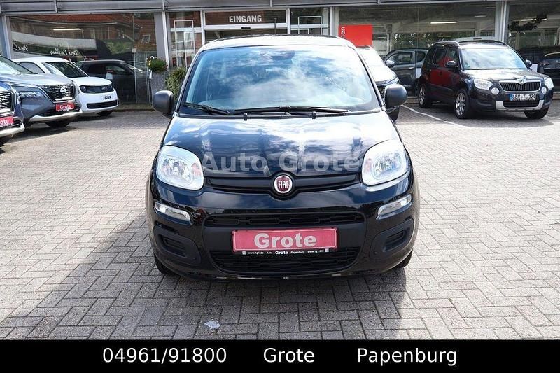 Neu Fiat Panda 69 PS (50 kW) 2025 Schwarz Kleinwagen