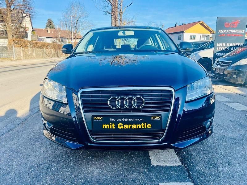 Gebraucht Audi A3 Ambition 102 PS (75 kW) 2009 Blau Limousine