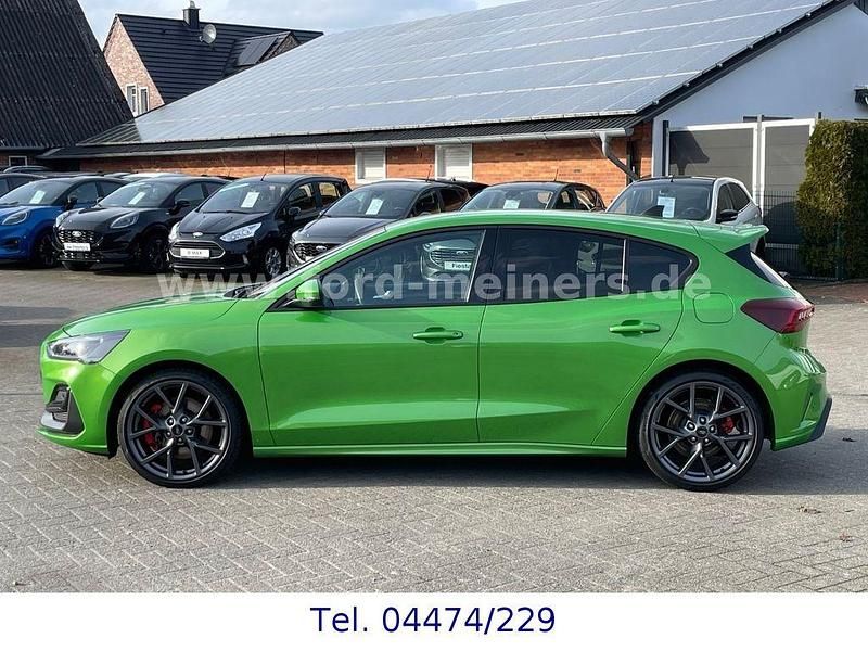Gebraucht Ford Focus ST 280 PS (205 kW) 2022 Grün Limousine