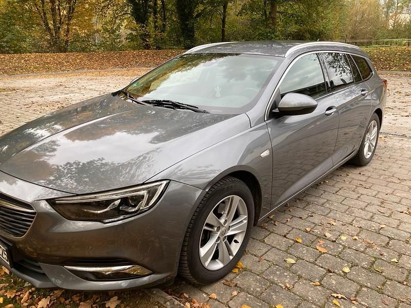 Grau Gebraucht 2018 Opel Insignia Kombi | 14.090 € (Fairer Preis) - Bild 1/4