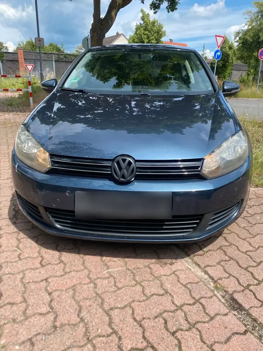 Gebraucht VW Golf 122 PS (89 kW) 2009 Blau Coupé