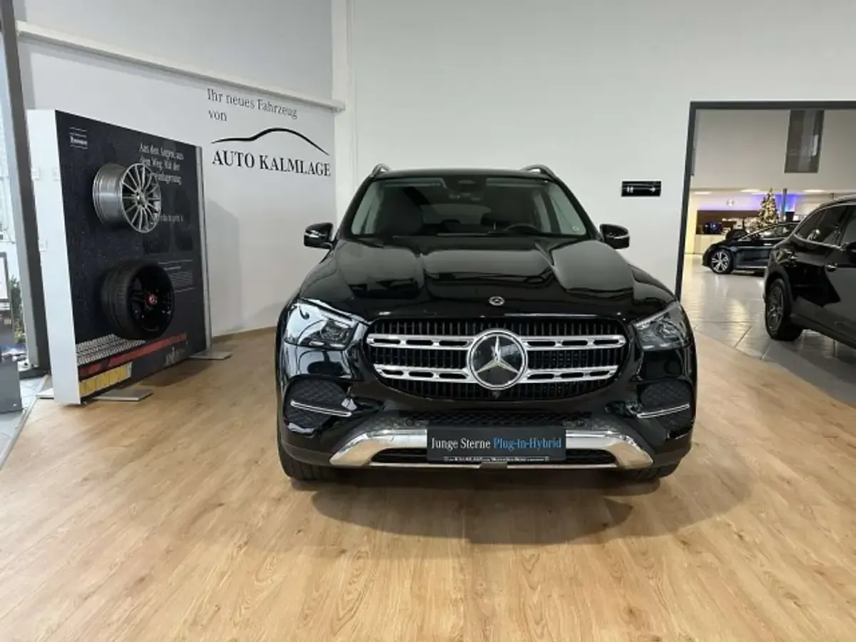 Gebraucht Mercedes GLE350 333 PS (244 kW) 2025 Lack obsidianschwarz SUV