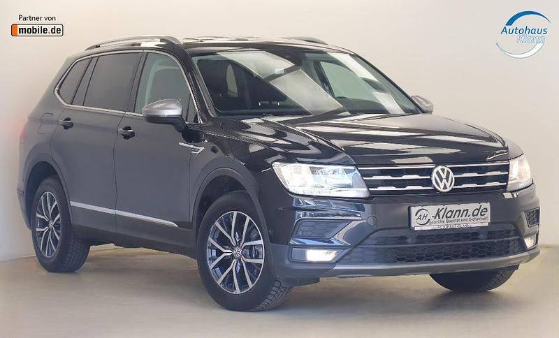 Schwarz Gebraucht 2019 VW Tiguan Allspace Comfortline SUV | 21.499 € (Superpreis) - Bild 1/4