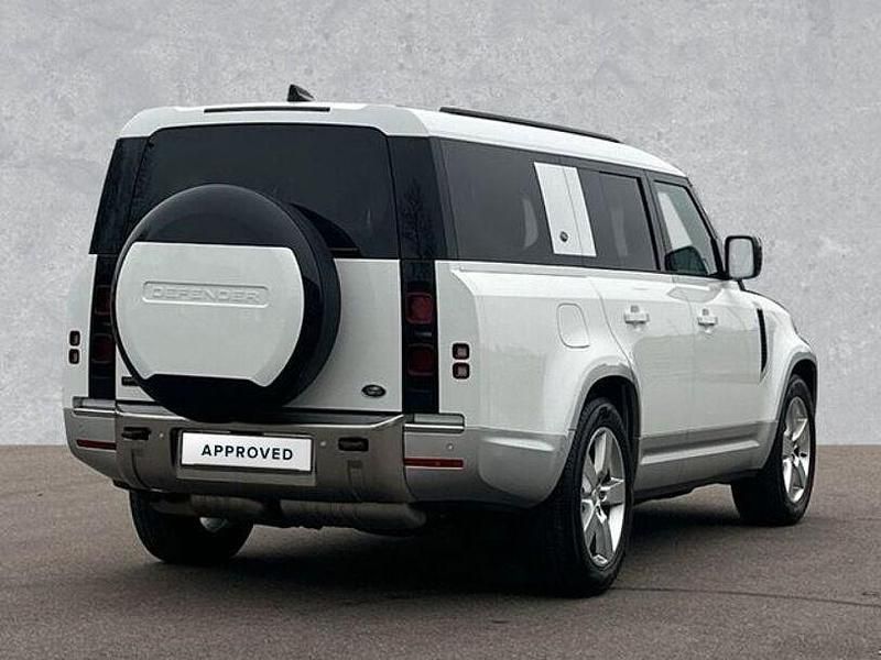Gebraucht Land Rover Defender First Edition 300 PS (220 kW) 2022 Fuji white Limousine