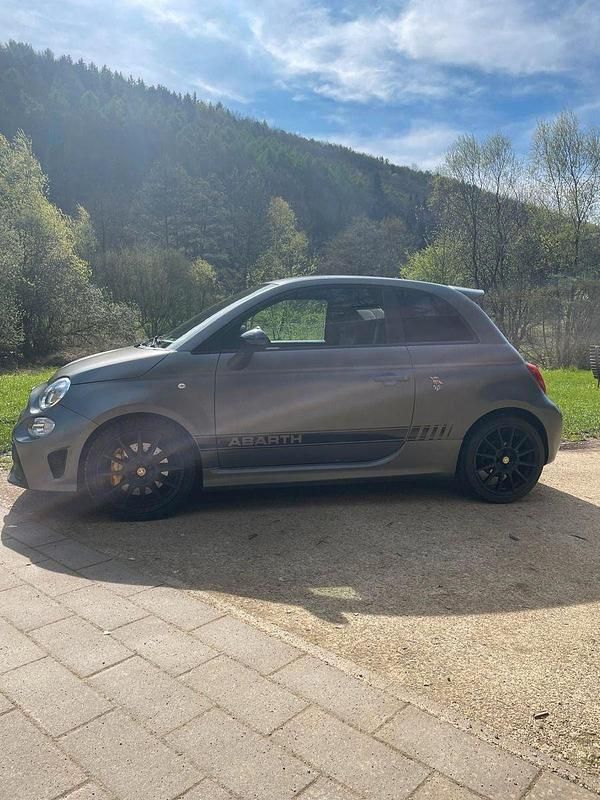 Grau Gebraucht 2019 Abarth 595 Competizione Kleinwagen | 17.900 € (Fairer Preis) - Bild 1/4